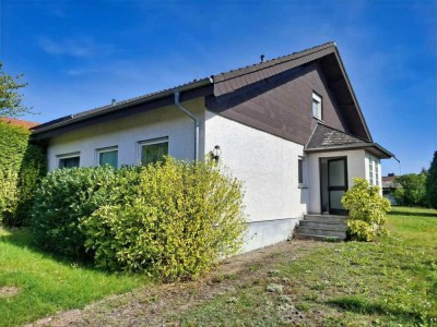 Viel Platz & Natur: Einfamilienhaus mit Ausbaupotenzial in ruhiger Ortsrandlage von Schotten-Wingers