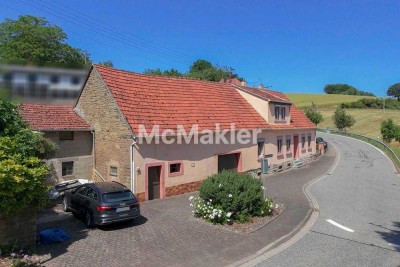 Ländlicher Charme trifft auf Gestaltungsspielraum – das Haus für Visionäre!