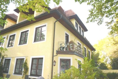 2,5 Zimmer-Maisonette-Wohnung -  bestes Alt-Bogenhausen | BEILHACK IMMOBILIEN
