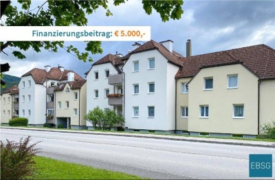 Geräumige Wohnung im 1. OG mit Loggia