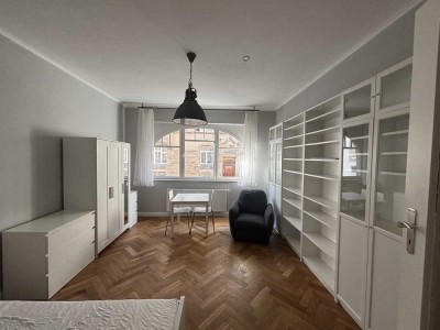 Altbausanierte möblierte 1-Zimmer-Wohnung im Stuttgarter Süden
