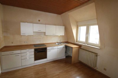 Dachgeschoßwohnung in Oberstein mit schöner Aussicht