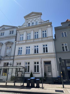 Großzügige 2-Zimmerwohnung mit Balkon in der Lübecker Innenstadt
