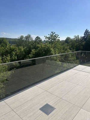 "Neubau Luxus-Penthouse in Panoramalage – Exklusives Wohnen mit Weitblick"