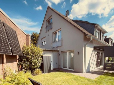 2 FAMILIENHAUS DOPPELLGARAGE PROVISIONSFREI IN DIN-OBERLOHBERG