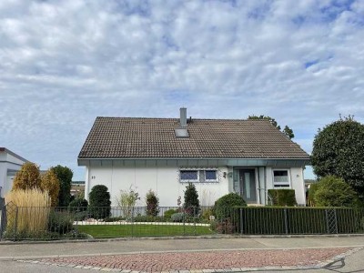 Traumhaftes Familienglück - Einfamilienhaus in Geislingen in sonniger Lage mit Gartenparadies!