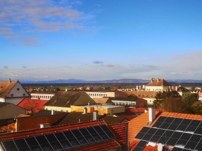 Helle 3-Zimmer-Wohnung in Mannersdorf mit Loggia, Balkon und Fernblick - provisionsfrei