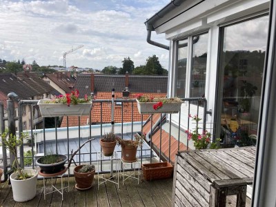 Wunderschöne 2,5 -Zimmer-Wohnung mit traumhaftem Ausblick