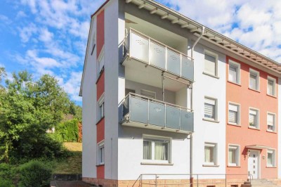 Gepflegte 3-Zimmer-Wohnung mit Loggia und Naturblick in Bad Orb