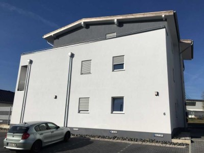 Tolle 3-Zimmer-Wohnung mit wunderschöner Terrasse und EBK