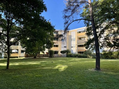 Sonnige, gepflegte 3-Zimmer Eigentumswohnung mit Balkon auf Erbpachtgrundstück