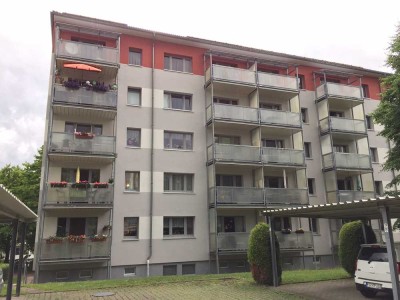 Schöne 1-Zimmer Wohnung mit Balkon in Dr.-W.-Külz-Str. 54, BED, zu vermieten!