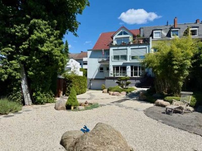 Luxuriöse 4-Zimmer-Gartenwohnung