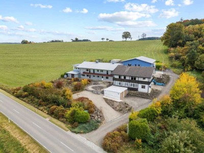 Exklusives Anwesen mit fünf Wohneinheiten! Ihr Wohntraum und renditestarke Kapitalanlage zugleich