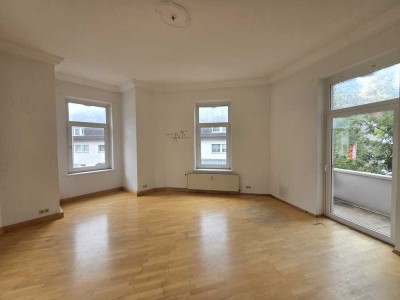 Großzügige Altbauwohnung mit historischem Charme in zentraler Lage von Hameln