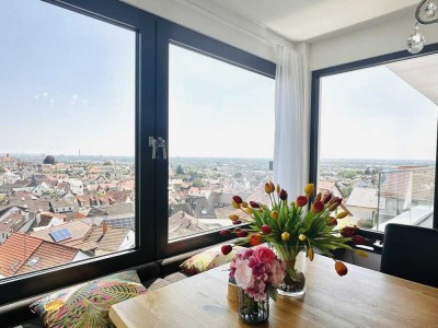 Heidelberg-Dossenheim: Traumhafte Maisonette-Wohnung mit Aufzug 
über den Dächern von Dossenheim