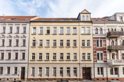 Außen Gründerzeit & Innen Neubau I Bad mit Dusche I Terrasse I außergewöhnlicher Grundriss