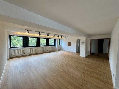 Erstbezug nach Renovierung- 3-Zimmer-WHG im Zentrum von Bad Godesberg - mit Aufzug und Einbauk