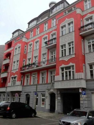 Helle 4-Zimmer-Wohnung in zentraler Lage in Berlin