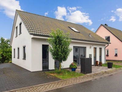 Modern - effizient - wohnlich mit wunderschönen Ausblick: Einfamilienhaus in Weimar
