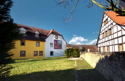 Helle 3,5-Zimmer Wohnung mit Garage in Bad Kösen