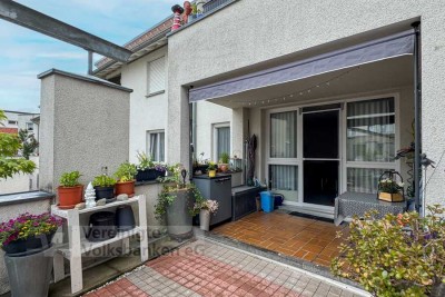 Vermietete 2 Zimmerwohnung mit TG Platz im Herzen von Pfullingen!