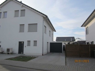 Doppelhaushälfte Energieeffizient 6 Zimmer Provisionsfrei Bürstadt