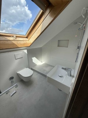 Erstbezug nach Sanierung: ansprechende 3-Zimmer-Wohnung mit gehobener Innenausstattung in Gerlingen