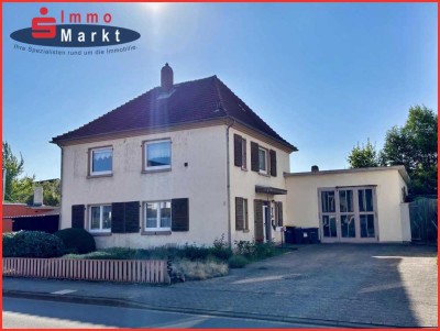 Ein-/ Zweifamilienhaus in bevorzugter Lage!