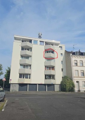 Helle 2-Zimmer-Wohnung im 3. OG mit Balkon in Köln-Kalk