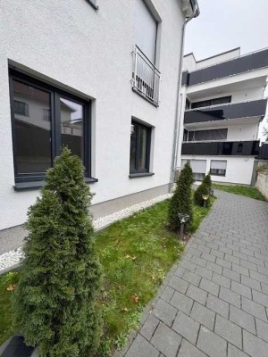 Moderne 3,5 Zimmer , EBK , mit Balkon  im 1 .OG  Wohnung zur Miete in OFF