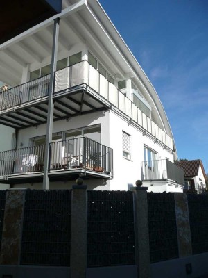 Sonnendurchflutete 3-Zimmer-Penthouse-Wohnung in KF