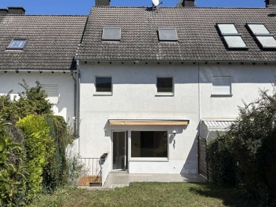 Sehr schickes und renoviertes RMH in ruhiger Feldrandlage von Dreieich-Offenthal!