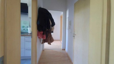 Einbauküche, große Terrasse und zentrale Lage - Ab 1. August 2025 für Sie zu mieten!