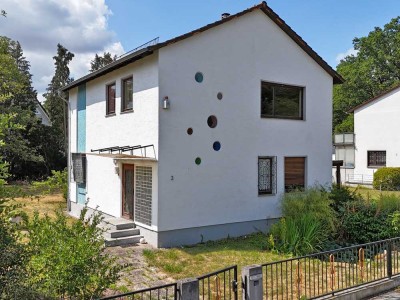 Ruhig. Grün. Gestaltungsfrei – Ihr Baugrundstück in exklusiver Waldrandlage
