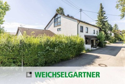 Großzügige Doppelhaushälfte mit sonnigem Garten und geräumiger  Doppelgarage