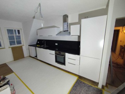 Erstbezug nach Sanierung: 2-Raum-Whg mit EBK im Herzen Aalens. Provisionsfrei.