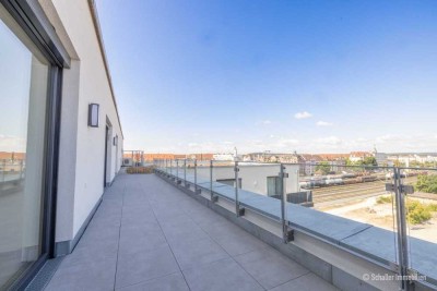 Über den Dächern von Fürth: Neubau 3-Zi. Dachterrassenwohnung / Wohnung kaufen