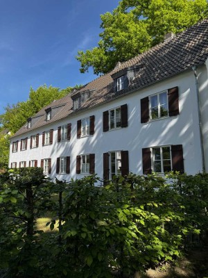 Schöne 2-Zimmer-Erdgeschosswohnung mit Gartenzugang in Wolfsburg – Steimker Berg