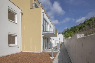 ERSTBEZUG: moderne unbefristete Balkonwohnung
