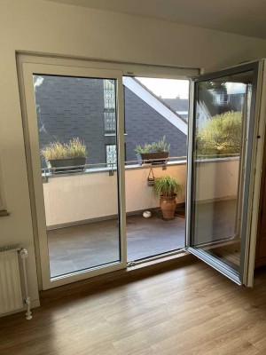 Attraktive 2-Zimmer-Wohnung in Bergisch Gladbach