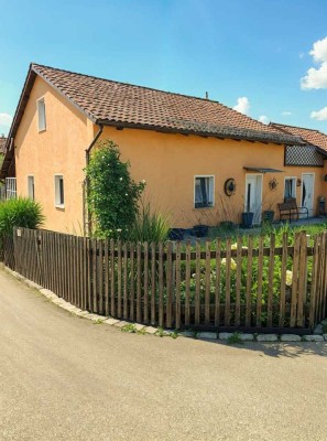 Solide Kapitalanlage mit Sonnenrendite – Einfamilienhaus mit PV-Ertrag und zuverlässiger Vermietung