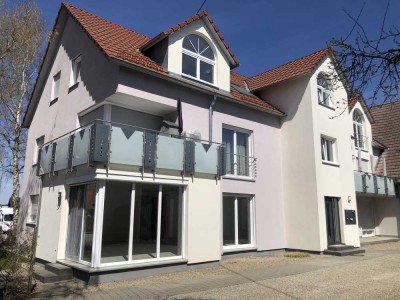 Gepflegte 3-Zimmer-Wohnung mit Terrasse in Bernstadt