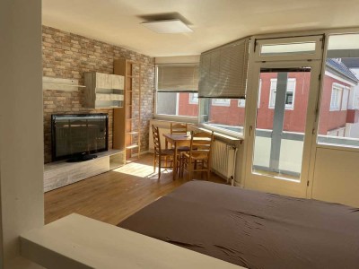 Freundliche und gepflegte 1-Zimmer-Wohnung mit Einbauküche in Hameln