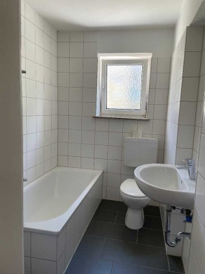 Schöne Erdgeschoss-Wohnung zu vermieten