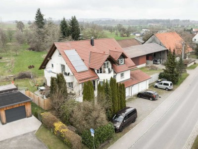 Mehrfamilienwohnhaus mit Doppelgarage in Winterbach