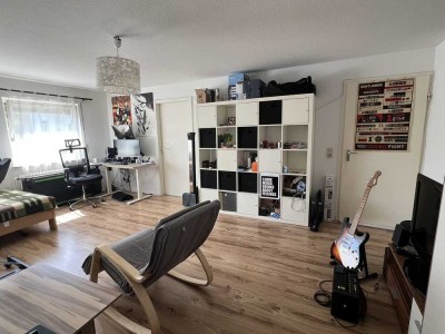 TOP Innenstadt, 1,5-Raum-Wohnung mit EBK, zum 01.10.2025 freiwerdend, ruhige Hinterhoflage