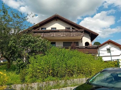 Auf der Sonnenseite – ein herrliches Zuhause mit viel Platz