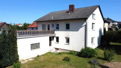 Für Kapitalanleger und Eigennutzer!! 2-Parteienhaus mit herrlichem Garten in Reisbach