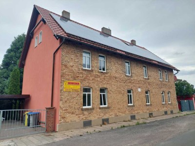 Mehrfamilienhaus in 06198 Salzatal  OT Beesenstedt